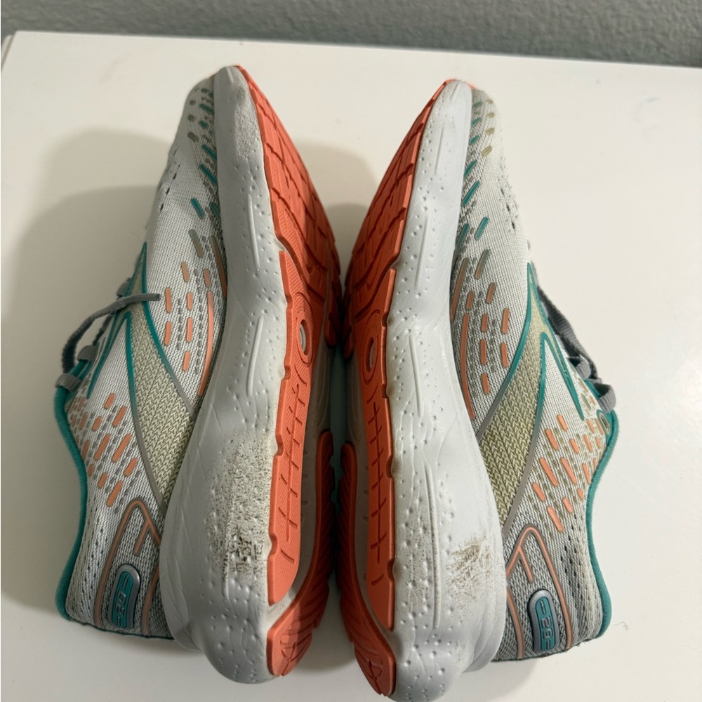Brooks Glycerin 20 women’s  Running Shoes — White with Coral and Teal Accents - Picture 4 of 6
